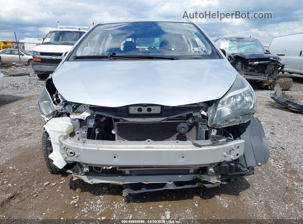 VNKKTUD30GA063087 2016 TOYOTA YARIS Серебряный Вид щитка приборов