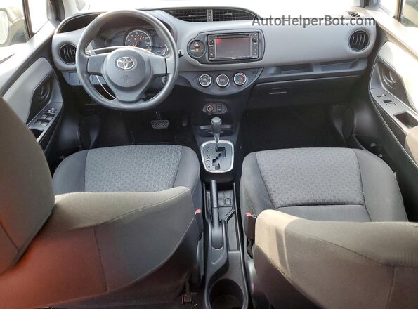VNKKTUD38GA068635 2016 TOYOTA YARIS Угольный Вид панели приборов
