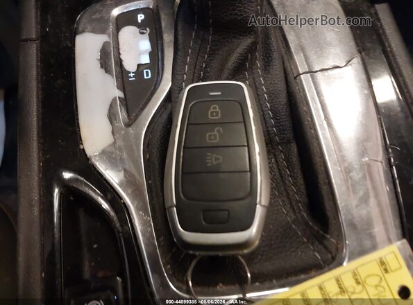 W04GL6SX8J1123909 2018 BUICK REGAL Черный Вид панели приборов