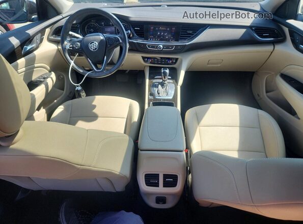 W04GV8SX4L1005171 2020 BUICK REGAL Синий Вид панели приборов