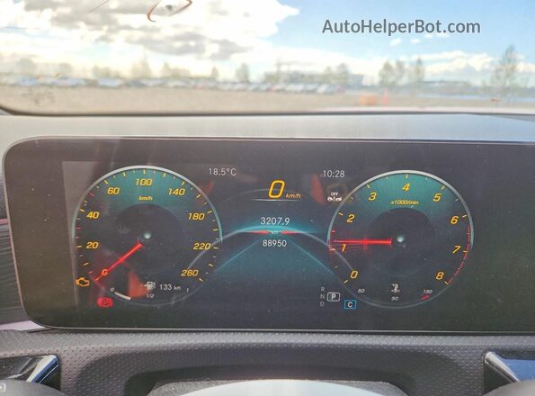 W1K3F4HB4NJ345709 2022 MERCEDES-BENZ A Красный Вид щитка приборов
