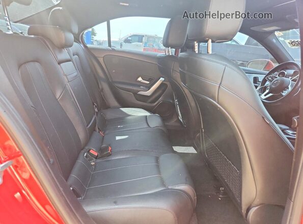 W1K3G4EB1LW047409 2020 MERCEDES-BENZ A Red უკანა სავარძლების ხედი