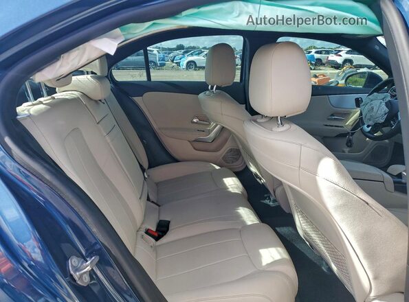W1K3G4EB2MJ269326 2021 MERCEDES-BENZ A Blue უკანა სავარძლების ხედი