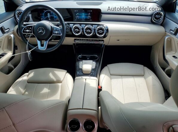 W1K3G4EB3MJ263647 2021 MERCEDES-BENZ A Белый Вид панели приборов