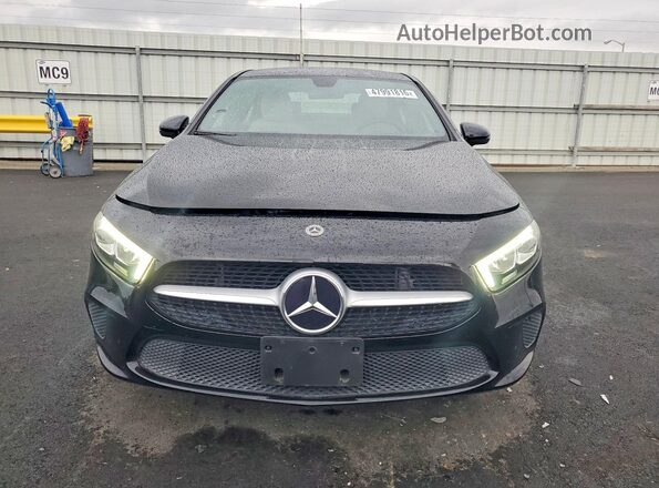 W1K3G4EB4MJ320485 2021 MERCEDES-BENZ A Black Widok z przodu
