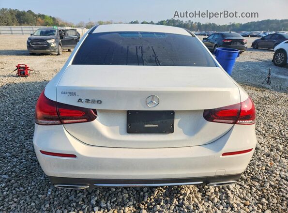 W1K3G4EB9NJ363639 2022 MERCEDES-BENZ A White Հետևի տեսք