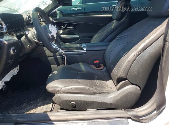 W1KMJ6CB0RF030338 2024 MERCEDES-BENZ CLE Серый Вид салона спереди
