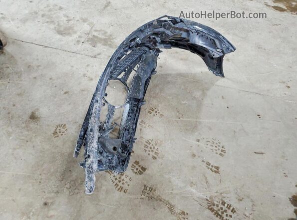 W1KWF8EB4LR597130 2020 MERCEDES-BENZ C Черный Вид подкапотного пространства