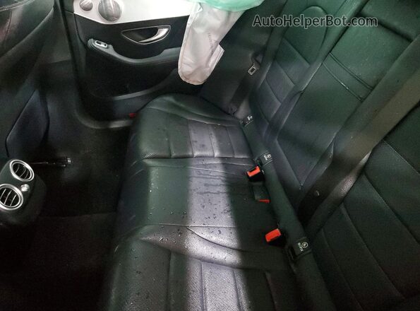 W1KWF8EB4LR597130 2020 MERCEDES-BENZ C Черный Вид задних сидений
