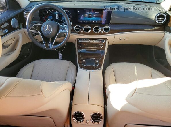 W1KZF8DB7MA907821 2021 MERCEDES-BENZ E Серебряный Вид панели приборов