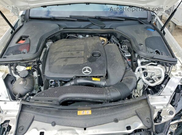 W1KZF8EB1PB184805 2023 MERCEDES-BENZ E White Widok wnętrza z tyłu