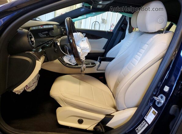 W1KZF8EB4NB028366 2022 MERCEDES-BENZ E Blue Вид салону спереду