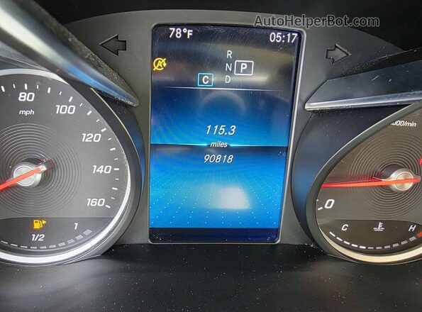 W1N0G8DB2LF806731 2020 MERCEDES-BENZ GLC-CLASS Silver Widok deski rozdzielczej