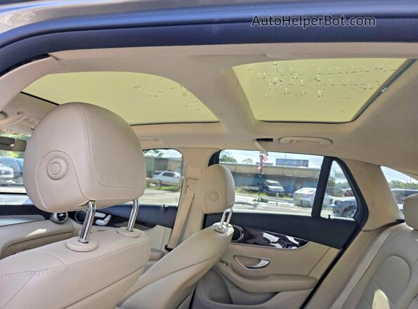 W1N0G8DB2LF806731 2020 MERCEDES-BENZ GLC-CLASS Silver Widok wnętrza z tyłu
