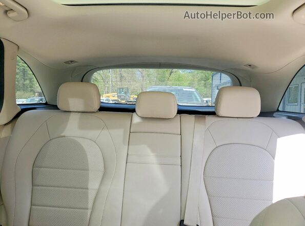 W1N0G8DB3LF803031 2020 MERCEDES-BENZ GLC-CLASS White Vista de los asientos traseros