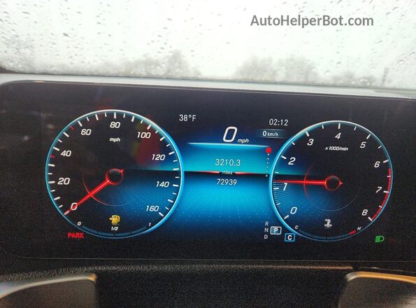 W1N4M4HB6NW246762 2022 MERCEDES-BENZ GLB-CLASS Белый Вид щитка приборов