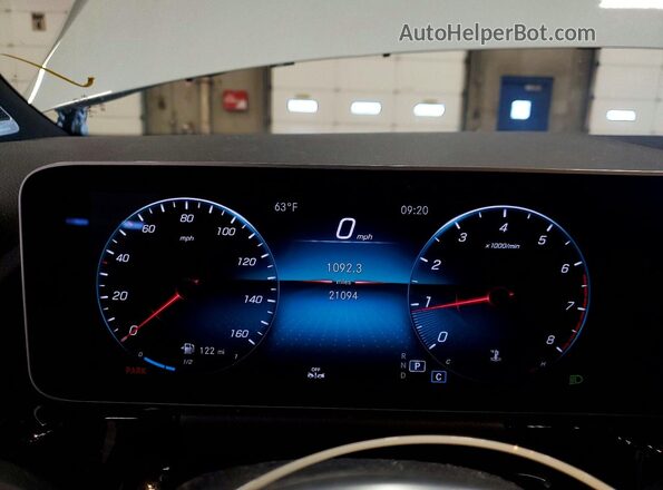 W1N4N4HB2MJ224783 2021 MERCEDES-BENZ GLA Белый Вид щитка приборов