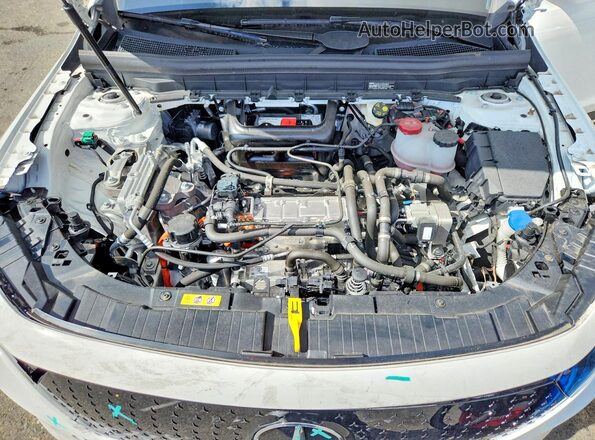 W1N9M0CB2RN092052 2024 MERCEDES-BENZ EQB White Շարժիչի բաժամունքի տեսք