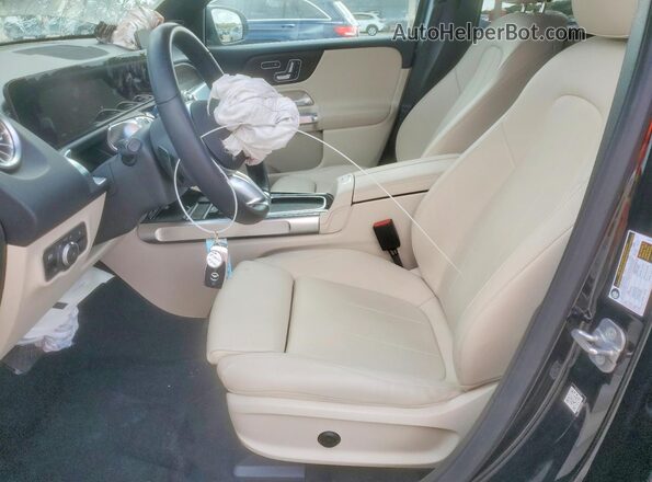 W1N9M0CB6SN139475 2025 MERCEDES-BENZ EQB Black Front interior view