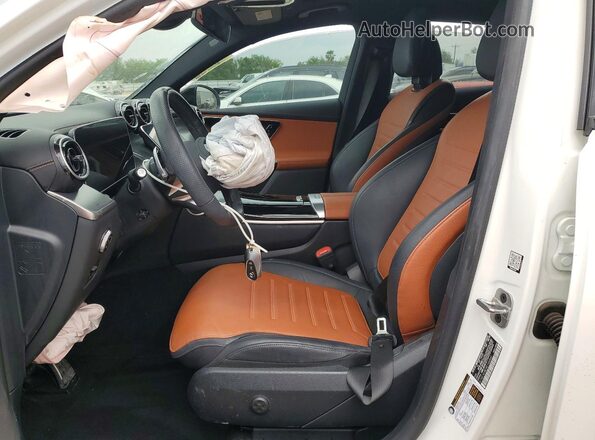 W1NKJ4HB2RF146860 2024 MERCEDES-BENZ GLC-CLASS Белый Вид салона спереди