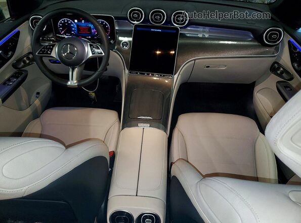 W1NKM4HB0RF224253 2024 MERCEDES-BENZ GLC-CLASS Желто-коричневый Вид панели приборов
