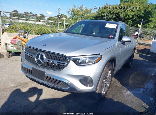 W1NKM4HB4RF214731 2024 MERCEDES-BENZ GLC 300 Silver Vista tres cuartos delantera izquierda