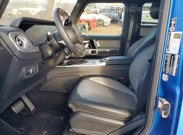 W1NWM0AB4SX024884 2025 MERCEDES-BENZ G-CLASS Синий Вид салона спереди