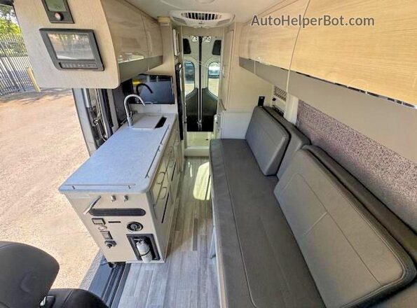 W1X4EBHY0NP484324 2022 MERCEDES-BENZ SPRINTER Серебряный Вид задних сидений