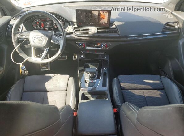 WA124AFY4P2057147 2023 AUDI SQ5 Charcoal Dashboard view