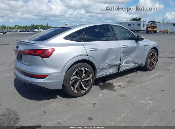 WA12AAGEXNB031825 2022 AUDI E-TRON Silver Rear right