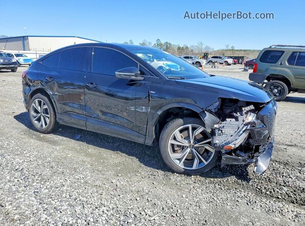 WA142BFZ3RP012977 2024 AUDI Q4 Черный Передняя правая четверть
