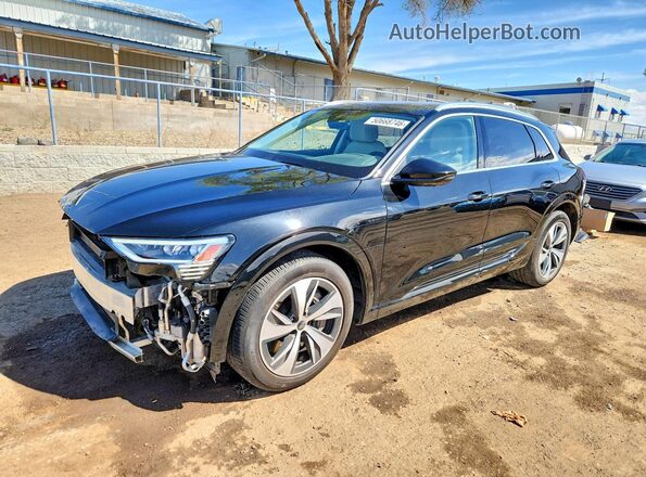 WA15AAGE7RB005444 2024 AUDI Q8 Черный Передняя левая четверть