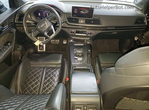 WA1A4AFY5J2201081 2018 AUDI SQ5 Black წინა პანელის ხედი