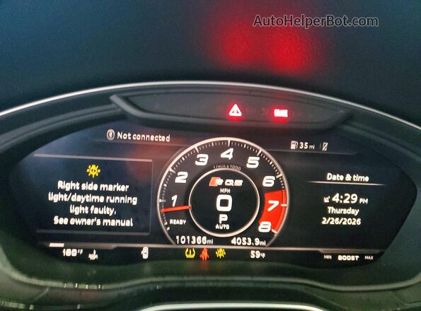 WA1A4AFY5J2201081 2018 AUDI SQ5 Black ხელსაწყოთა პანელის ხედი