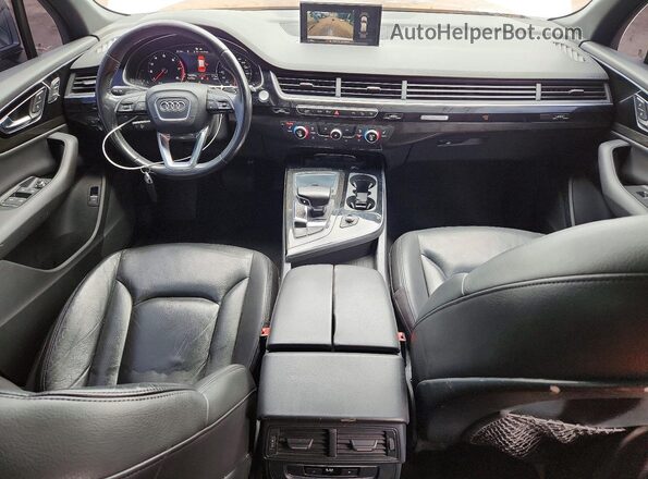 WA1AAAF77HD008171 2017 AUDI Q7 White Вид панелі приладів