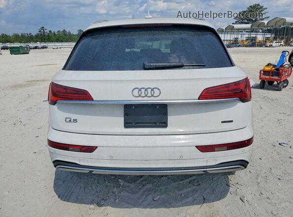 WA1AAAFY4M2010054 2021 AUDI Q5 Белый Вид сзади