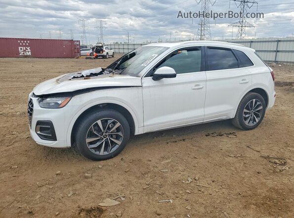 WA1AAAFY8M2132755 2021 AUDI Q5 Белый Передняя левая четверть