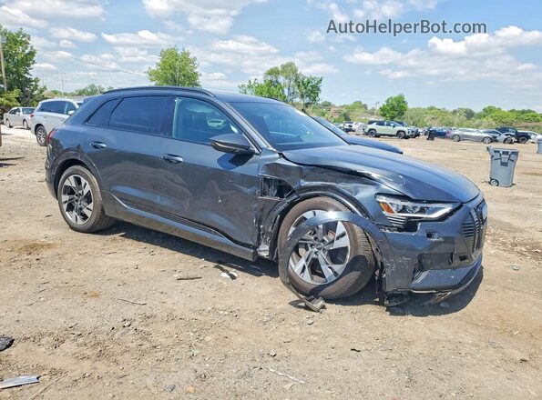 WA1AAAGE0NB009960 2022 AUDI E-TRON Черный Передняя правая четверть