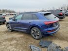 2022 Audi E-tron Premium Синий vin: WA1AAAGE9NB031598