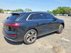 2021 Audi E-tron Premium Черный vin: WA1AAAGEXMB020642