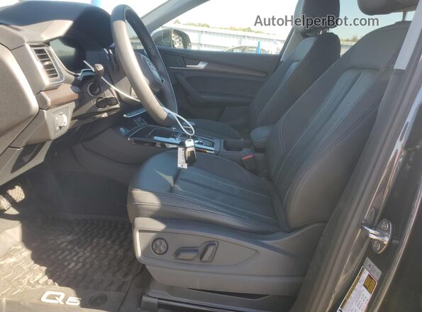 WA1ABAFY3S2025669 2025 AUDI Q5 Угольный Вид салона спереди