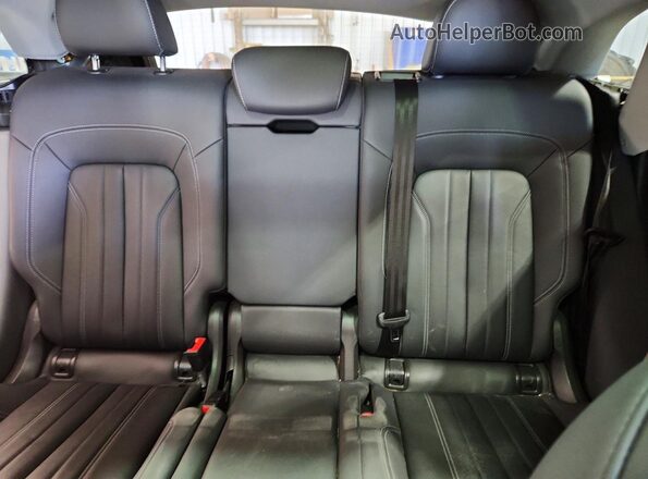 WA1ABAFY9P2015719 2023 AUDI Q5 Черный Вид задних сидений