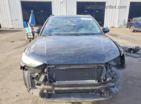 WA1AECF31L1114607 2020 AUDI Q3 Black Вид спереду