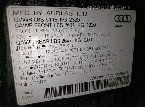 WA1AECF37L1025866 2020 AUDI Q3 Black Vista de la etiqueta del VIN