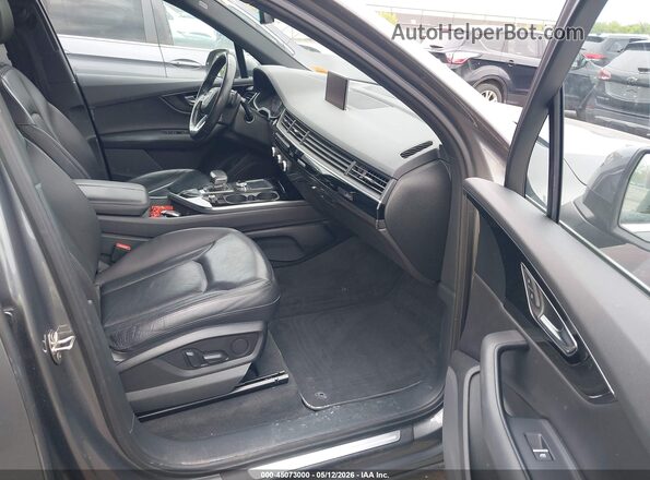 WA1AHAF72HD037301 2017 AUDI Q7 Серый Вид салона спереди