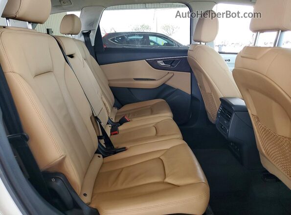 WA1AJAF74MD034298 2021 AUDI Q7 Белый Вид задней части салона