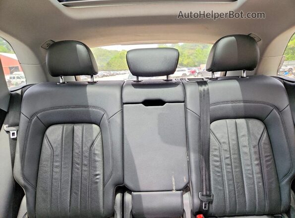WA1ANAFY2J2065070 2018 AUDI Q5 Charcoal Вид задніх сидінь