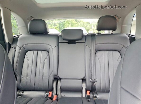 WA1ANAFY3J2021577 2018 AUDI Q5 Серый Вид задних сидений