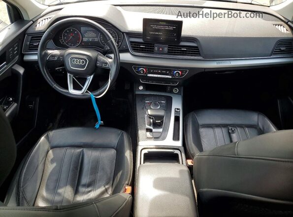 WA1ANAFY3K2088486 2019 AUDI Q5 Черный Вид панели приборов