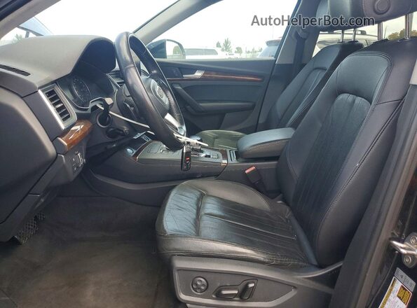 WA1ANAFY6J2006992 2018 AUDI Q5 Черный Вид салона спереди